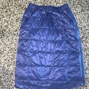 Women’s puffy skirt “jacket”